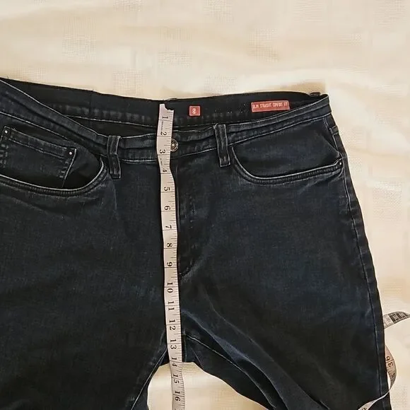 IZOD Men's Denim Jeans Slim Straight, Comfort Fit 36 × 32 Black - Picture 8 of 16